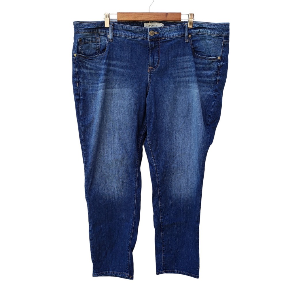 Torrid Medium Wash Boyfriend Jeans Size 22 Cut 202087
